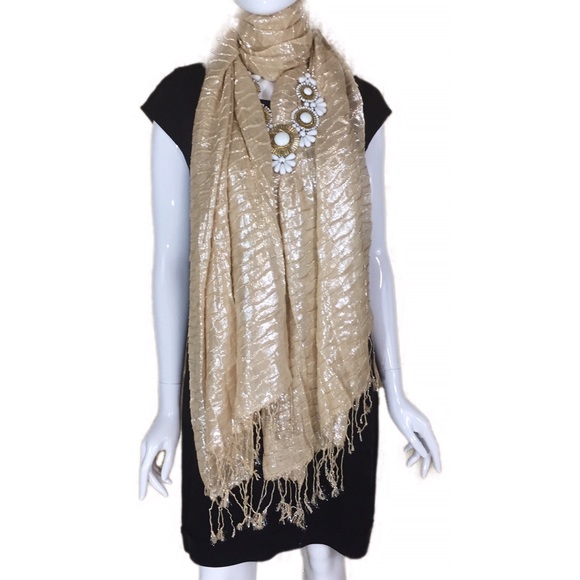 Jessica mcclintock scarf Clearance